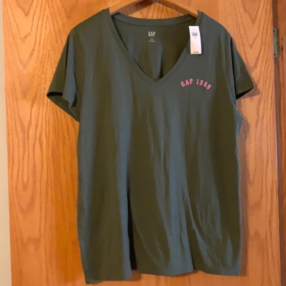 Gap Favorite T-shirt
